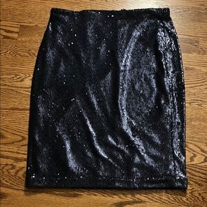 White House Black Market Shimmering navy Pencil Skirt